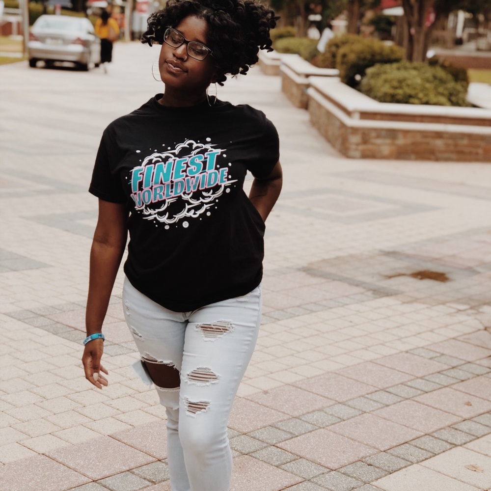 Meet your Posher, Alani